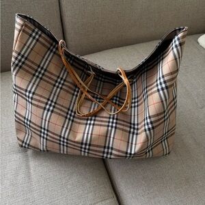 Burberry vintage large tote bag